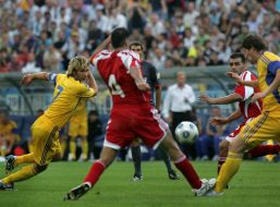 Andrey Shevchenko, Yevgeniy Seleznyov and Oscar Sonejee