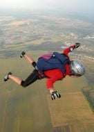 Parachute jumper