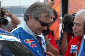 Karlos Sainz and Semen Yakubov
