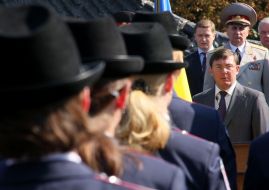 Yuriy Lutsenko on an oath