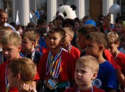 Participants of parade, devoted to the Sport and Physical Education Day