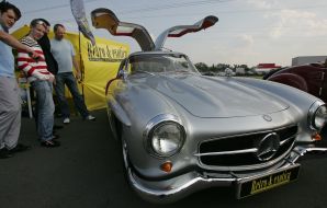 Merecedes-Benz 300SL car