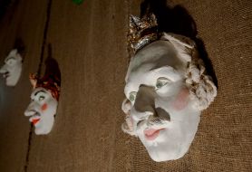 Walling decorative masks