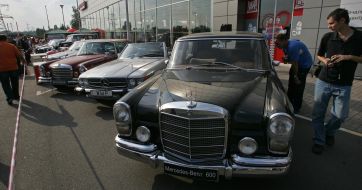 Merecedes-Benz 600 car