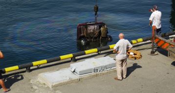 Operation on raising of a car