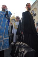 Priests carries Pochaev Icon of the Mother of God