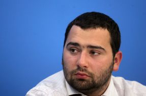 Артем Солонік