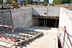 Tube station building