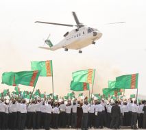 Habitants of Garlyk village meet the Presidents