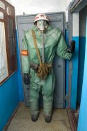 Individual protective suit