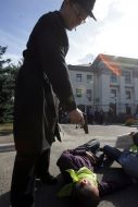 Участники акции ”День памяти жертв ФСБ”