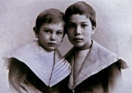 Борис Пастернак с братом Александром
