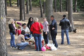 Participants of communitu work day