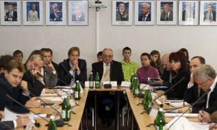 Round table participants