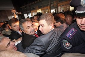 Анатолий Гриценко