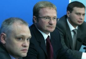 Eduard Kalashnikov, Timur Novikov and Roman Zhugan