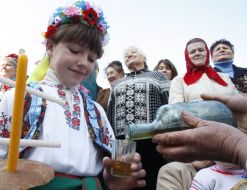 A girl in the Ukrainian national suit