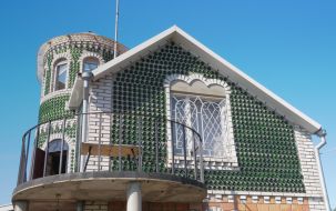 Dacha built from champagne bottles