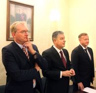 Paul van den Drishe and Mark Vink