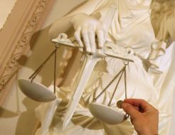 Скульптура Фемиды