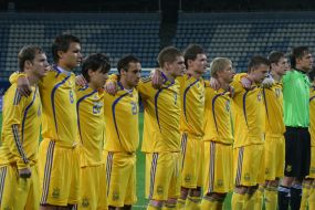 Players of the youth combined team of Ukraine on football