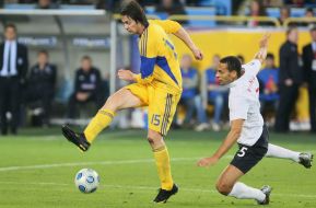 Rio Ferdinand and Artem Milevskiy