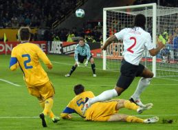 National team of Ukraine - national team of England