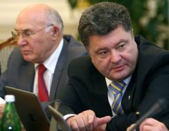 Vladimir Stelmakh and Petr Poroshenko