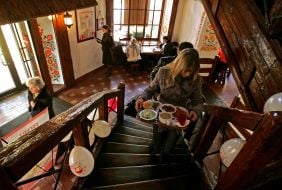 ”Puzata Hata” restaurant visitor