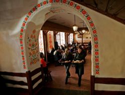 ”Puzata Hata” restaurant visitors