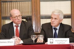 Vladimir Litvin and James Sherr