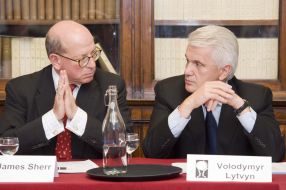 Vladimir Litvin and James Sherr