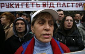 The mass-meeting participants