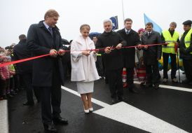 Vadim Gurzhos and Yuliya Timoshenko