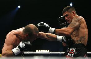 Vyacheslav Uzelkov and Tomash ”Jumbo” Adamek