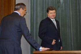 Petr Poroshenko and Sergey Lavrov