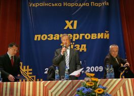 Yury Kostenko, Aleksandr Slobodyan and Yaroslav Dzhodzhik