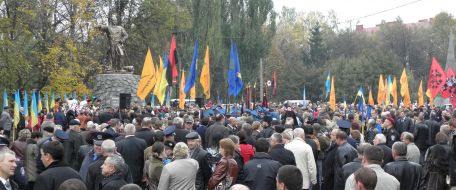 Пам’ятник Івану Гонті