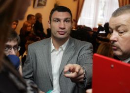 Vitaly Klichko gives an interview