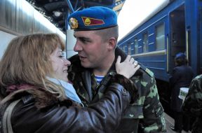 A peacemaker says goodbye with relatives