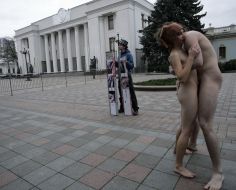 Александр Володарский