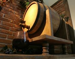 Barrel with wine
