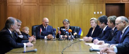 Aleksandr Lukashenko, Viktor Yushchenko, Vera Ulyanchenko and Petr Poroshenko