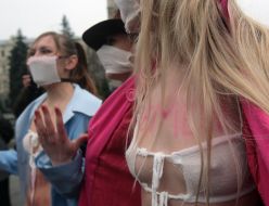 Активистки женского движения ”FEMEN”