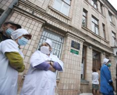 Employees of the Volynsky regional infectious hospital