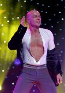 Vladislav Yama dances samba