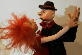 Фрагмент скульптуры  “Танго”