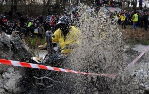 Competitioner on quad bike
