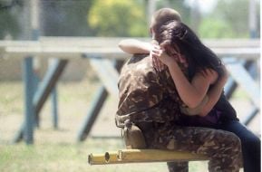 Фото “Кохайте! Бо ми цього варті”