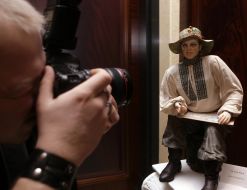 Авторська лялька ”Роздуми” (Віктор Ющенко)